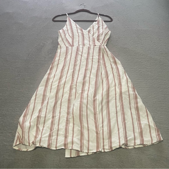 White Closet striped wrap dress size XS new with tags - Picture 3 of 10